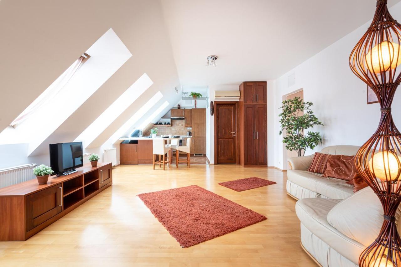 Beautiful Apartment With Ac Budapesta Exterior foto