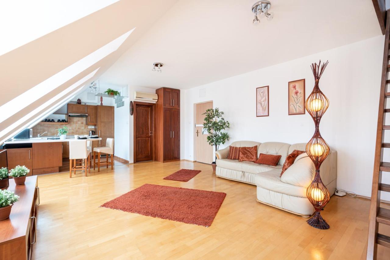 Beautiful Apartment With Ac Budapesta Exterior foto